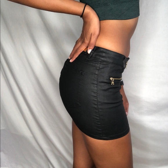 ZARA WOMAN black with gold accents mini skirt 10 - Picture 3 of 11